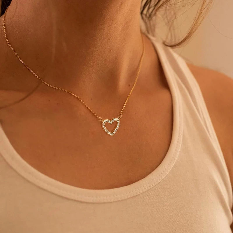Collier Pendentif Cœur Zirconium – Femme